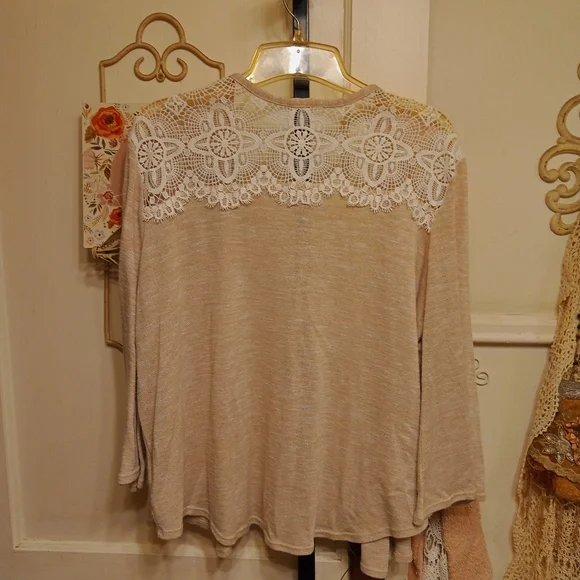 Time and Tru Swing Cardigan w/Lace Insert - Picture 3 of 3